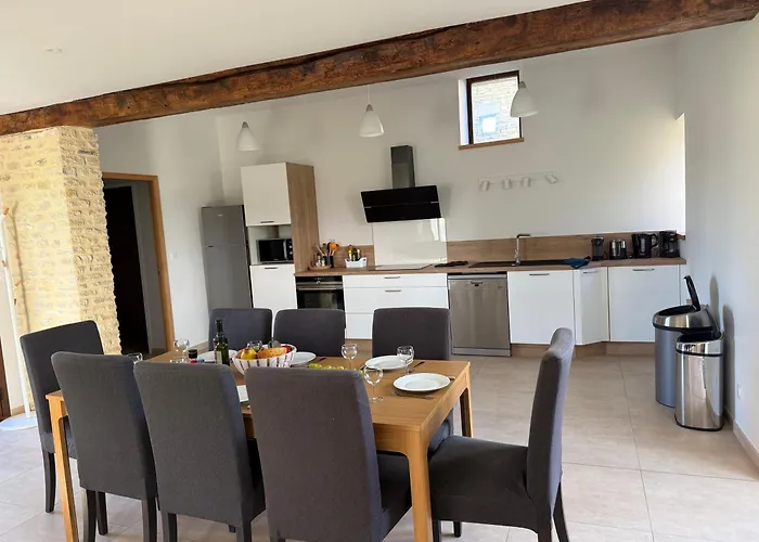 Le Pressoir, Maison Au Calme, Grand Jardin, Vue Degagee Sur Les Champs, Belle Terrasse, 3 Chambres, 2 Sdb, 2 Wc, Parking Prive, 5 Kms De Bayeux Et 7 Kms Plage D'Arromanches Au Coeur Des Plages Du Debarquement * Longues-sur-Mer