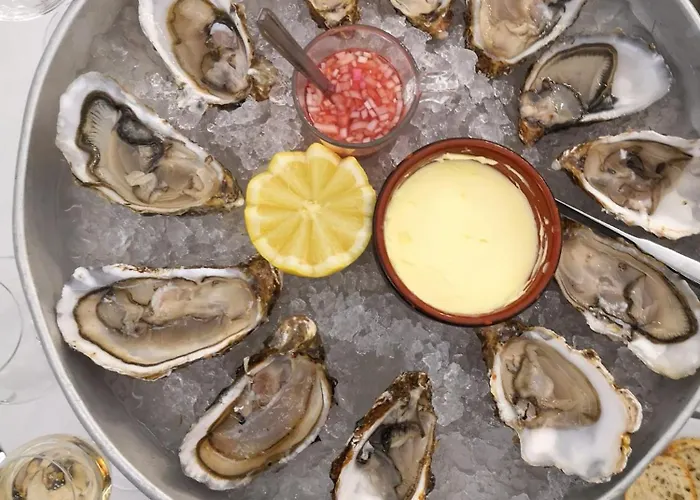 Le Pressoir, Maison Au Calme, Grand Jardin, Vue Degagee Sur Les Champs, Belle Terrasse, 3 Chambres, 2 Sdb, 2 Wc, Parking Prive, 5 Kms De Bayeux Et 7 Kms Plage D'Arromanches Au Coeur Des Plages Du Debarquement