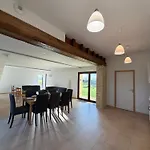 Le Pressoir, Maison Au Calme, Grand Jardin, Vue Degagee Sur Les Champs, Belle Terrasse, 3 Chambres, 2 Sdb, 2 Wc, Parking Prive, 5 Kms De Bayeux Et 7 Kms D'arromanches Au Coeur Des Plages Du Debarquement Longues-sur-Mer