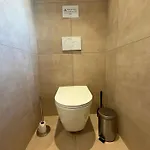 Le Pressoir, Maison Au Calme, Grand Jardin, Vue Degagee Sur Les Champs, Belle Terrasse, 3 Chambres, 2 Sdb, 2 Wc, Parking Prive, 5 Kms De Bayeux Et 7 Kms D'arromanches Au Coeur Des Plages Du Debarquement *