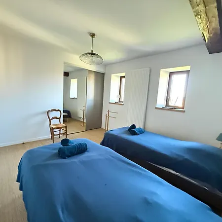 בית נופש Le Pressoir, Maison Au Calme, Grand Jardin, Vue Degagee Sur Les Champs, Belle Terrasse, 3 Chambres, 2 Sdb, 2 Wc, Parking Prive, 5 Kms De Bayeux Et 7 Kms D'arromanches Au Coeur Des Plages Du Debarquement *