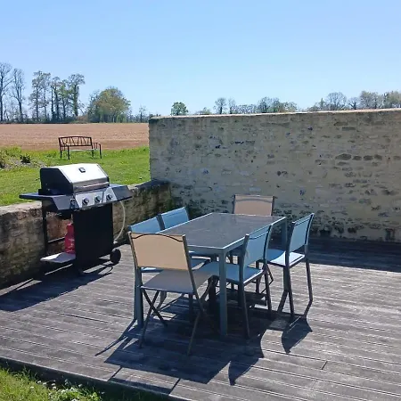 Le Pressoir, Maison Au Calme, Jardin, Terrasse, 3 Chambres, 2 Sdb, 2 Wc, Parking Privé, 5 Kms De Bayeux Et 7 Kms D'arromanches Au Coeur Des Plages Du Débarquement *