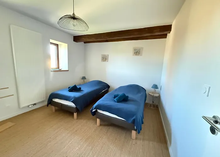 Le Pressoir, Maison Au Calme, Grand Jardin, Vue Degagee Sur Les Champs, Belle Terrasse, 3 Chambres, 2 Sdb, 2 Wc, Parking Prive, 5 Kms De Bayeux Et 7 Kms D'arromanches Au Coeur Des Plages Du Debarquement Holiday home